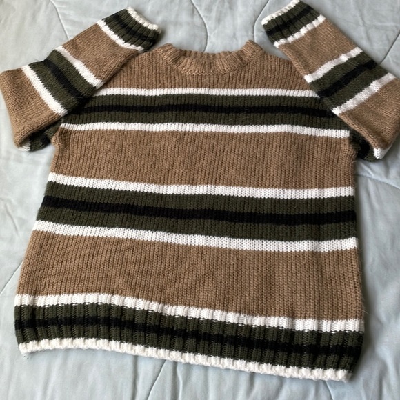Urban Outfitters Oversized Crew Neck Long Sleeve Striped Pullover Sweater - Picture 1 of 7
